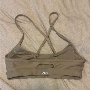 ALO Yoga Women's Gray Sports Bra